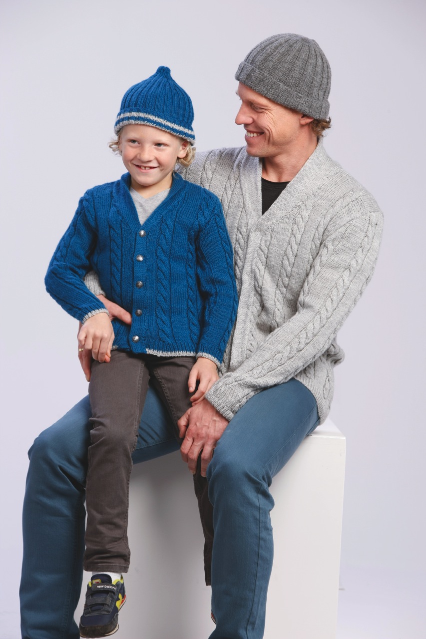 102/04 Gilet garçon à torsades