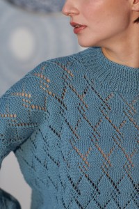 81/28 Modèle Pull Ateneum en Adriafil Primula