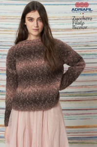 79/04 Modèle Pull Barolo en Adriafil Zucchero Filato Bicolor