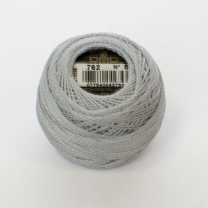 DMC Coton perlé - Pelote de 10g - n°8 Coloris 762