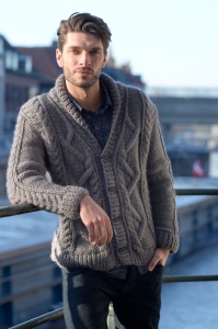 124/10 Veste homme à torsades en Plassard Cascade