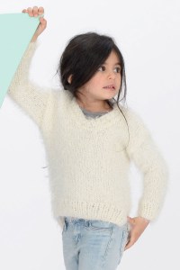 Kit à tricoter Plassard Enfant Pull asymétrique en Zibeline