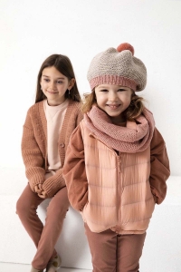 2541-12 Modèle Bonnet en Lang Yarns Atlantis