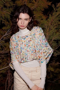 2584-043 Modèle Lia Pull en Lang Yarns Mosaic