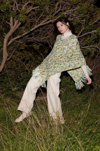 2584-046 Modèle Maddy Poncho en Lang Yarns Mosaic