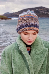 2585-238 Modèle Clio Bonnet en Lang Yarns Infinity