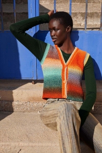 2586-011 Modèle Joyful Heart Gilet en Wool Addicts by Lang Yarns Move 6ply