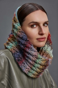 2588-076 Modèle Una Snood en Lang Yarns Magnolia