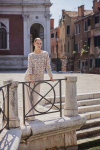 2591-014 Modèle Ziggy Pull en Lang Yarns Lisboa