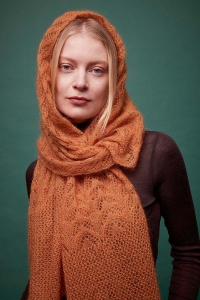 286-01 Modèle Ava Écharpe en Lang Yarns Lace