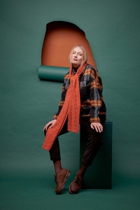 286-06 Modèle Ada Écharpe en Lang Yarns Baby Alpaca