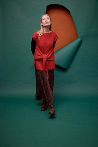 286-13 Modèle Raine Tunique en Lang Yarns Venus et Astra