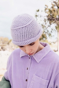 287-10 Modèle Skyborn Bonnet en Wool Addicts by Lang Yarns Promise