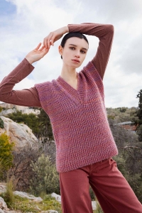 287-12 Modèle Soaring Rush Gilet en Wool Addicts by Lang Yarns Glamour
