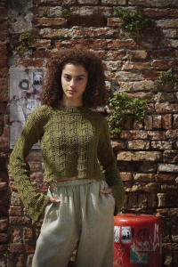 289-12 Modèle Sweet Stitches Pull en Wool Addicts by Lang Yarns Sweet