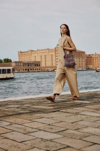 289-22 Modèle Rialto Sac en Wool Addicts by Lang Yarns Footprints