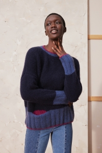 290-021 Modèle Yalena Pull en Lang Yarns Cashmere Light