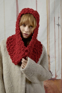 2503-03 Capuche en Lang Yarns Amantani