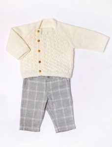 150/20 Cardigan en Plassard Layette plus