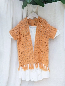 186/26 Modèle Kimono au crochet en Plassard Macaron