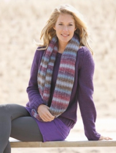 107/16 : Pull à raglan en côtes 2/2 en Plassard Basic