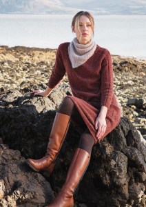 Modèle Isabel Echarpe en Rowan Kidsilk Haze