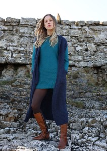 Modèle Donna Gilet long en Rowan Alpaca Classic