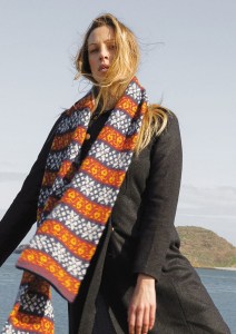 Modèle Marc Echarpe en Rowan Alpaca Classic