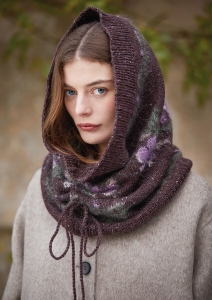 rowan-magazine-80-jardin-cowl-2